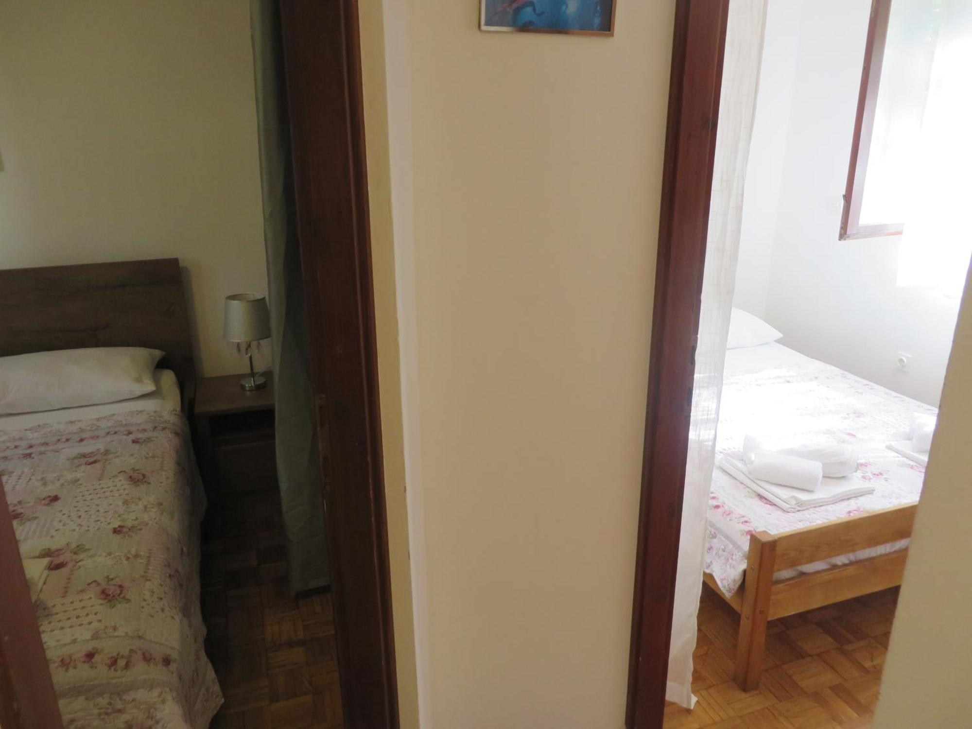 Soline Beach Apartments Biograd Na Moru Quarto foto